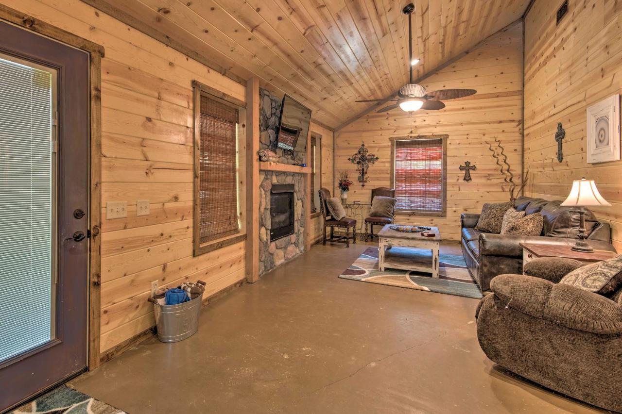Cabin With Hot Tub - Near Broken Bow Lake And Hiking! Extérieur photo
