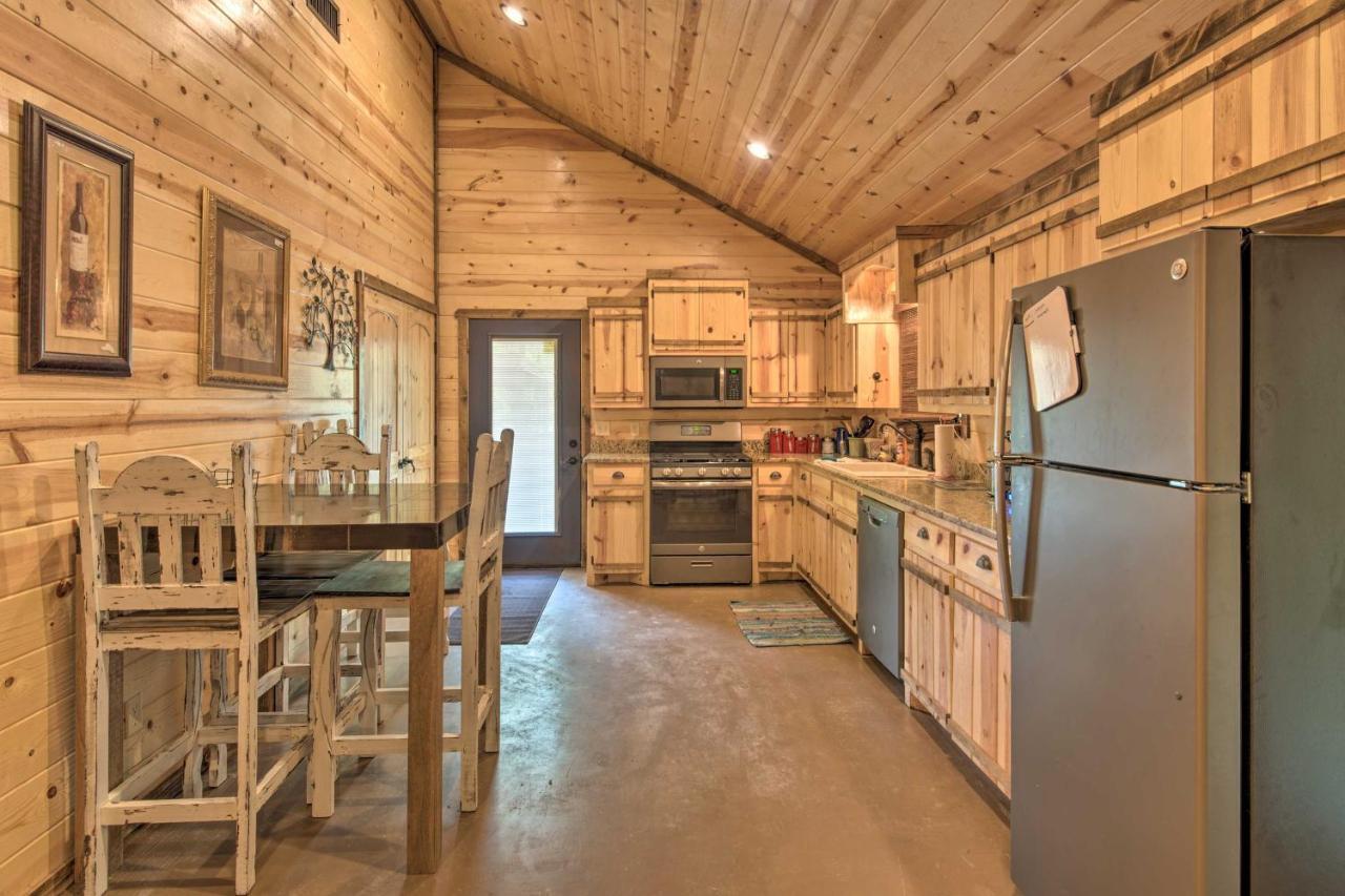 Cabin With Hot Tub - Near Broken Bow Lake And Hiking! Extérieur photo