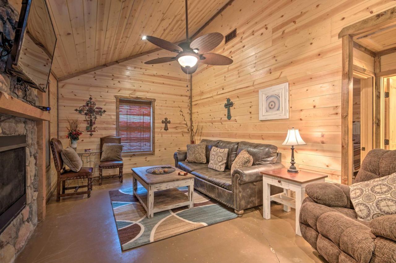 Cabin With Hot Tub - Near Broken Bow Lake And Hiking! Extérieur photo